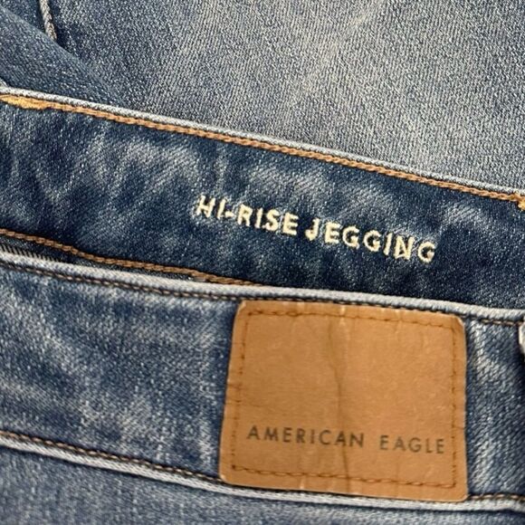 American Eagle HI Rise Jegging The Dream Jean Distressed Size 6 W28 - Picture 5 of 9